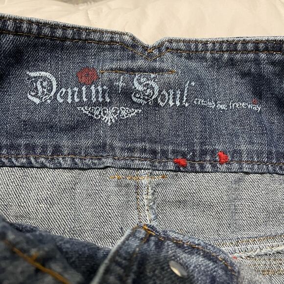 Freeway Denim Jean Mini Skirt Size XS Vintage Y2K Embroidered Boho Western Rave - Picture 8 of 9